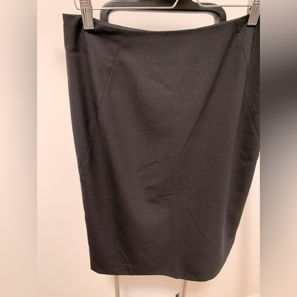 Dark grey theory pencil skirt - Picture 3 of 7